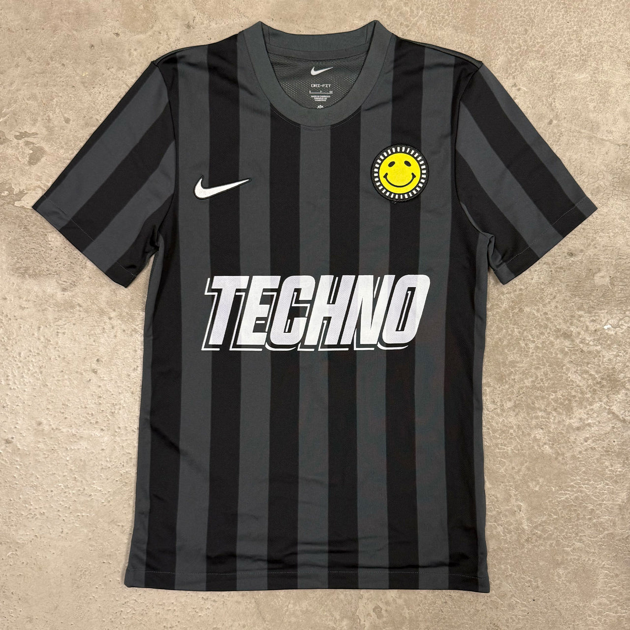 016 - Techno - Small