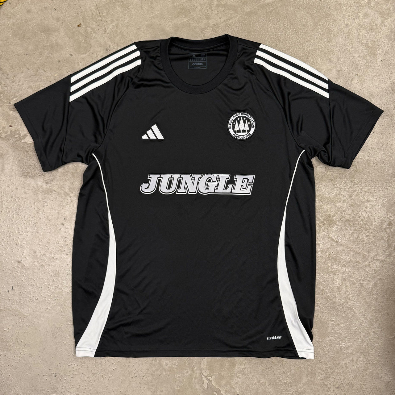 021 - Jungle - XLarge