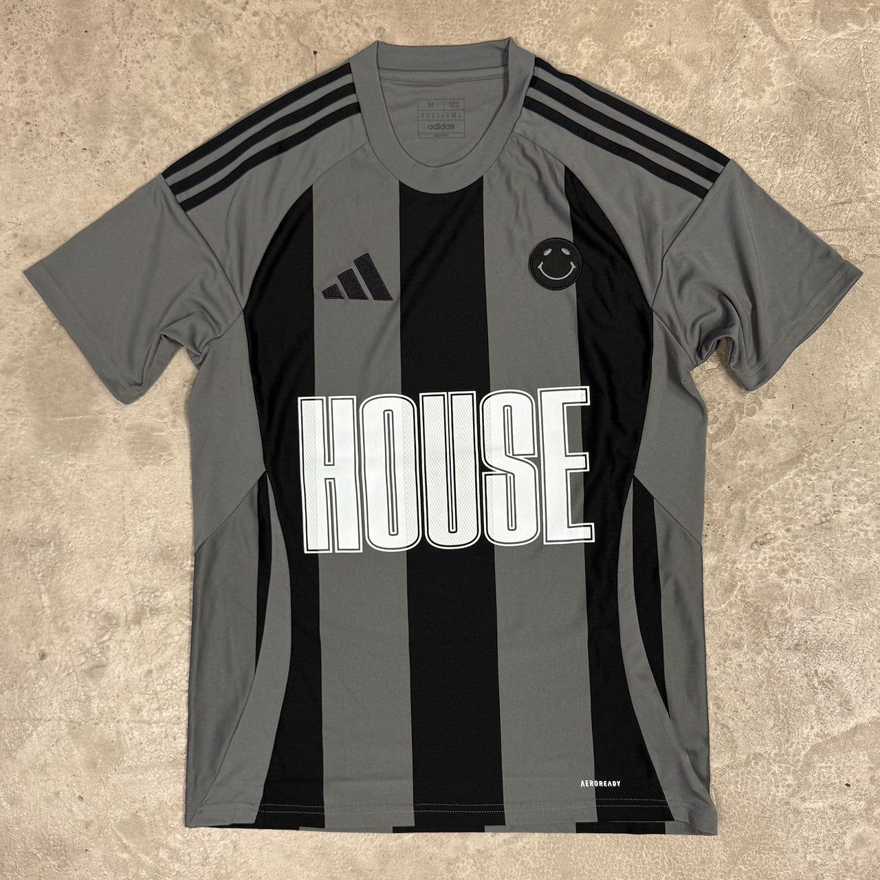 043 - House - Medium