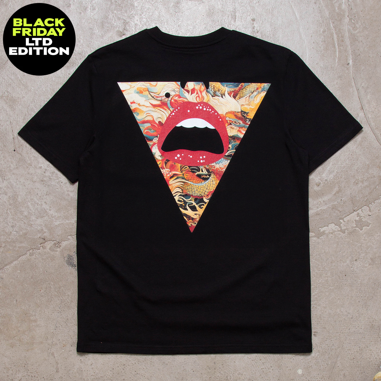 BF Dragon Triangle Face Back Print - Tshirt - Black