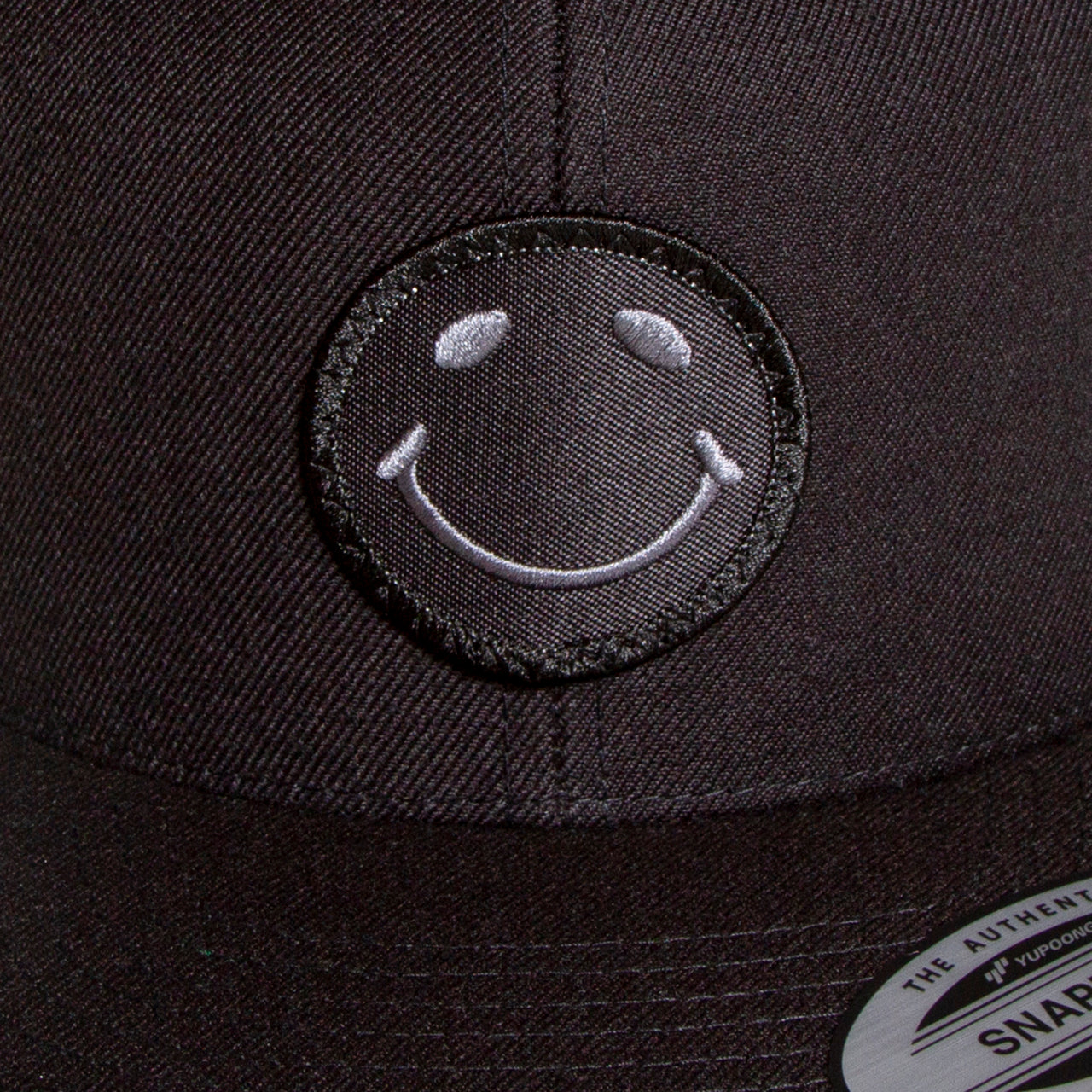 BB Smiley - Snapback - Black