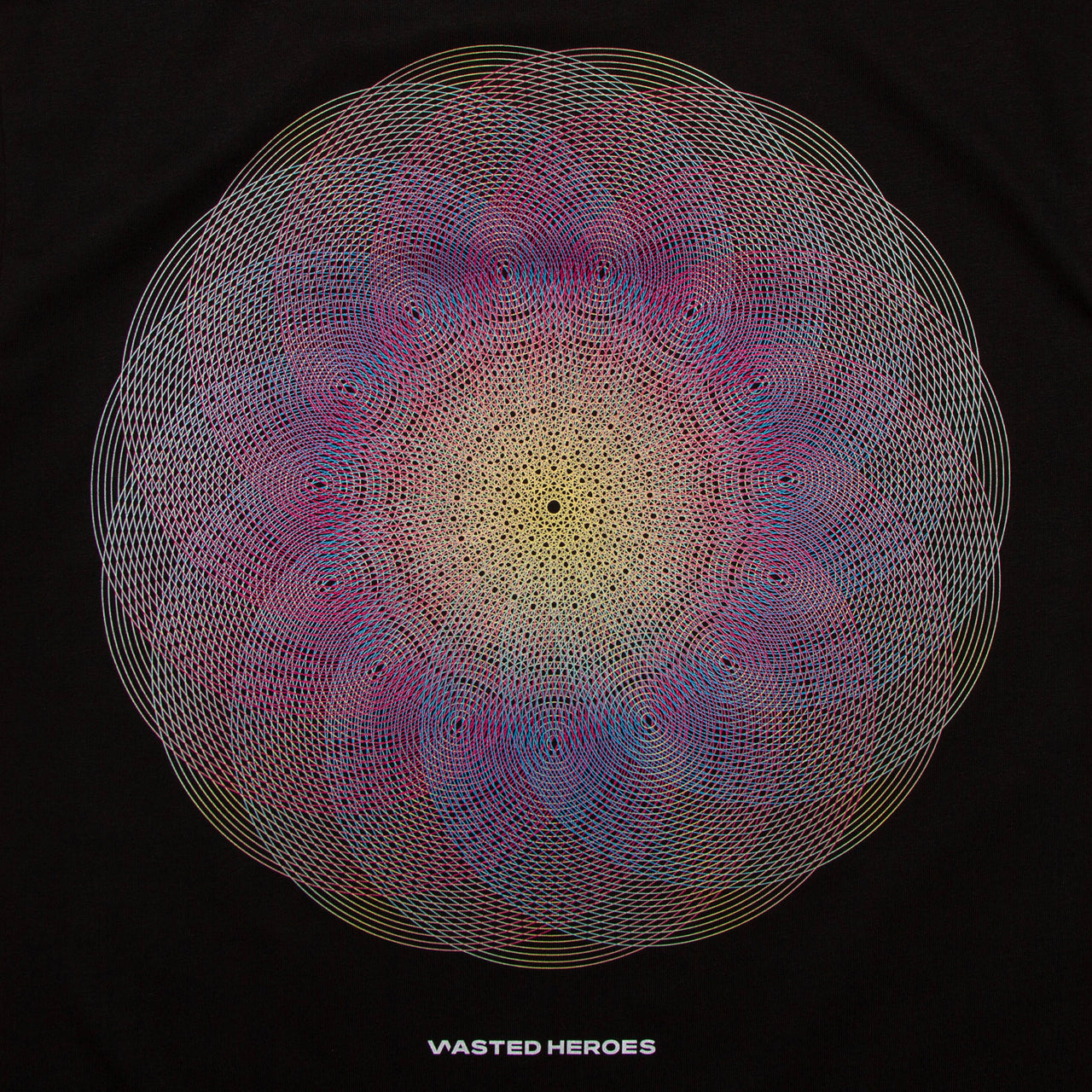 001 Geometric Front Print - Tshirt - Black