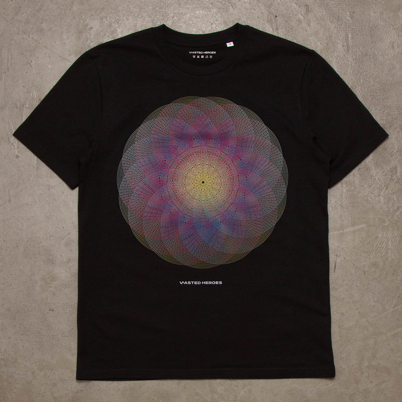 001 Geometric Front Print - Tshirt - Black