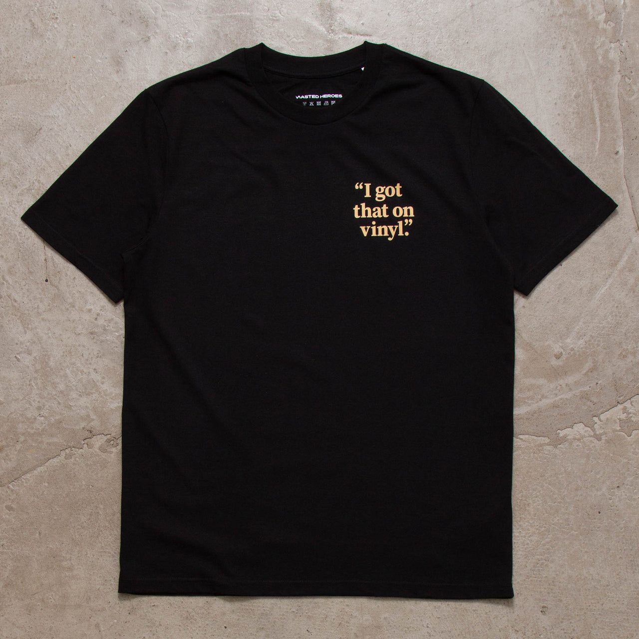 Crest I Got That Vinyl Sand - Tshirt - Black